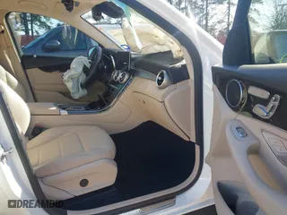 2021 Mercedes-Benz GLC with VIN W1N0G8DB7MF919902, listed as a IAAI auction lot 41577694 with 36,790 mi miles. Bid and sale history available at carsss.com. Image 5.