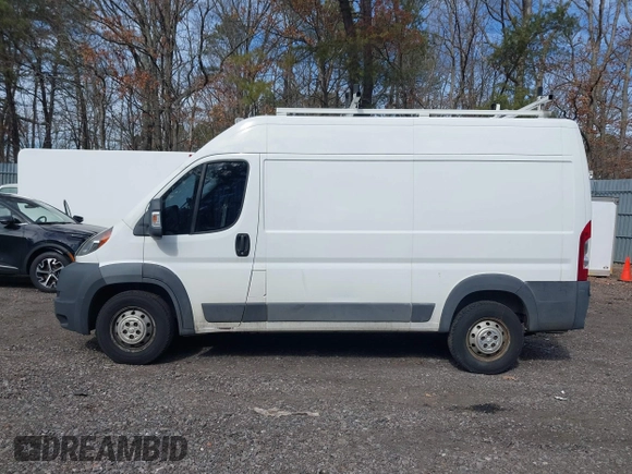 2014 Ram ProMaster Cargo with VIN 3C6TRVBG3EE105518, listed as a IAAI auction lot 41673098 with 201,978 mi miles and . Bid and sale history available at DreamBid. Image 14.