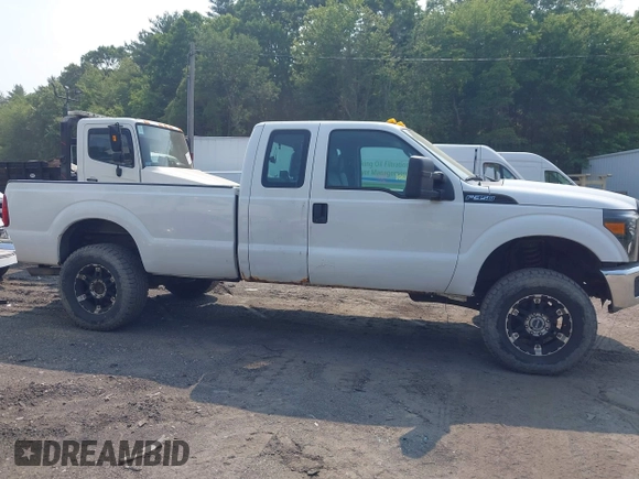 2011 Ford F-350 with VIN 1FT7X3B61BEB42800, listed as a IAAI auction lot 42442261 with 180,320 mi miles and . Bid and sale history available at DreamBid. Image 13.