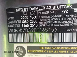2011 Mercedes-Benz SL 550 z VIN WDBSK7BA9BF165156, wystawiony jako IAAI lot #42075223 z przebiegiem 41 313 mil mil oraz . Historia ofert i sprzedaży dostępna na DreamBid. Obrazek 9.