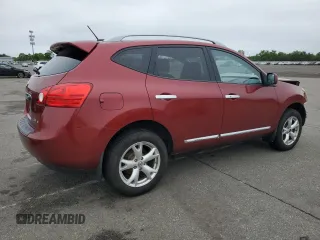 2011 Nissan Rogue SV z VIN JN8AS5MV1BW257562, wystawiony jako Copart lot #60112535 z przebiegiem 67 929 mil mil oraz Szkoda całkowita • Salvage title. Historia ofert i sprzedaży dostępna na DreamBid. Obrazek 3.