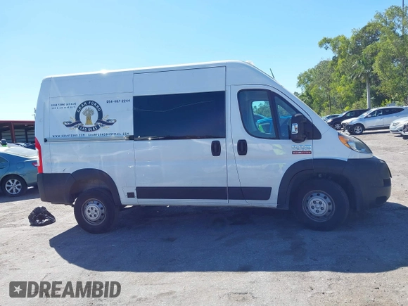 2022 Ram ProMaster Cargo with VIN 3C6LRVBG6NE118991, listed as a IAAI auction lot 41828552 with 55,016 mi miles. Bid and sale history available at carsss.com. Image 13.
