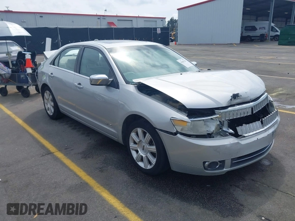 2009 Lincoln MKZ with VIN 3LNHM26T39R611671, listed as a IAAI auction lot 41863323 with 180,734 mi miles and . Bid and sale history available at DreamBid. Image 1.