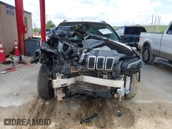 2021 Jeep Cherokee Latitude Lux with VIN 1C4PJMMXXMD158385, listed as a IAAI auction lot 42413514 with 86,163 mi miles and . Bid and sale history available at DreamBid. Image 6.