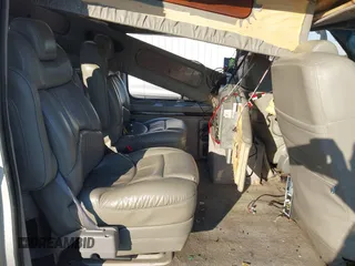 2003 Ford Econoline Cargo Recreational with VIN 1FDPE24L33HB78972, listed as a IAAI auction lot 41822523 with 176,299 mi miles and . Bid and sale history available at DreamBid. Image 8.