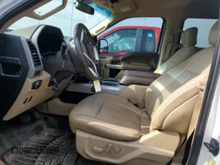 2018 Ford F-150 XL z VIN 1FTEW1E53JKC51034, wystawiony jako Copart lot #62100065 z przebiegiem 226 119 mil mil oraz Czysty tytuł • Clean title. Historia ofert i sprzedaży dostępna na DreamBid. Obrazek 7.