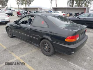 1998 Honda Civic DX with VIN 1HGEJ6220WL011528, listed as a IAAI auction lot 41858815 with 162,818 mi miles. Bid and sale history available at carsss.com. Image 3.