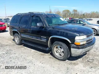 2001 Chevrolet Tahoe LT with VIN 1GNEC13T41J155954, listed as a IAAI auction lot 41810200 with 222,109 mi miles. Bid and sale history available at carsss.com. Image 1.