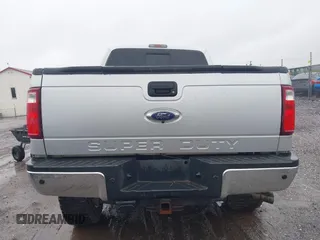 2014 Ford F-250 XL z VIN 1FT7W2BT8EEA01598, wystawiony jako IAAI lot #42258142 z przebiegiem 182 057 mil mil oraz . Historia ofert i sprzedaży dostępna na DreamBid. Obrazek 16.
