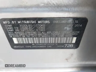 2015 Mitsubishi Mirage ES z VIN ML32A4HJ8FH000674, wystawiony jako IAAI lot #42436460 z przebiegiem 123 929 mil mil oraz . Historia ofert i sprzedaży dostępna na DreamBid. Obrazek 9.
