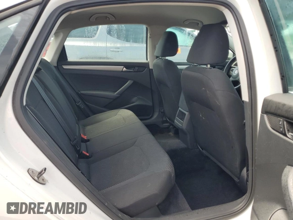2014 Volkswagen Passat Wolfsburg Edition with VIN 1VWAT7A39EC081810, listed as a Copart auction lot 62676645 with 121,642 mi miles and Salvage title. Bid and sale history available at DreamBid. Image 10.