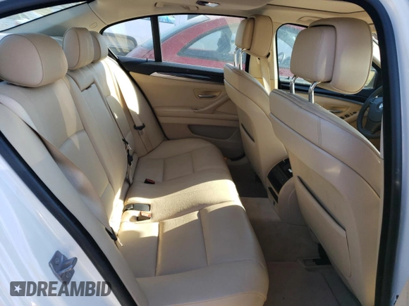 2013 BMW 5 Series 528i xDrive with VIN WBAXH5C55DD113871, listed as a Copart auction lot 73201063 with 71,252 mi miles and Salvage Title. Bid and sale history available at carsss.com. Image 10.
