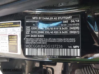 2013 Mercedes-Benz GLK-Class GLK 350 with VIN WDCGG8JB4DG127236, listed as a IAAI auction lot 40969875 with 94,718 mi miles. Bid and sale history available at carsss.com. Image 9.