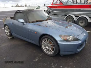 2005 Honda S2000 z VIN JHMAP21485S001159, wystawiony jako IAAI lot #38590034 z przebiegiem Nie podano mil oraz . Historia ofert i sprzedaży dostępna na DreamBid. Obrazek 1.