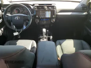 2024 Toyota 4Runner TRD Pro z VIN JTELU5JR3R6258627, wystawiony jako Copart lot #50784785 z przebiegiem 7 626 mil mil oraz Nie do naprawy • Non repairable. Historia ofert i sprzedaży dostępna na DreamBid. Obrazek 8.