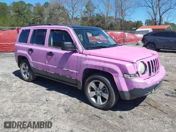 2014 Jeep Patriot Latitude with VIN 1C4NJPFBXED737646, listed as a IAAI auction lot 41832412 with 130,000 mi miles and . Bid and sale history available at carsss.com. Image 1.