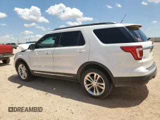 2018 Ford Explorer XLT z VIN 1FM5K7D87JGC70257, wystawiony jako Copart lot #54946765 z przebiegiem 80 706 mil mil oraz Szkoda całkowita • Salvage title. Historia ofert i sprzedaży dostępna na DreamBid. Obrazek 2.