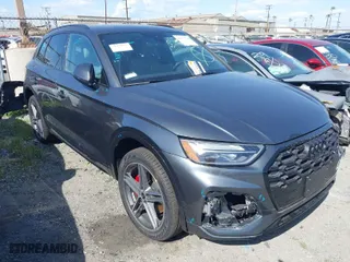 2024 Audi Q5 S line Premium Plus with VIN WA1E2AFY3R2095166, listed as a IAAI auction lot 41652110 with 531 mi miles. Bid and sale history available at carsss.com. Image 1.