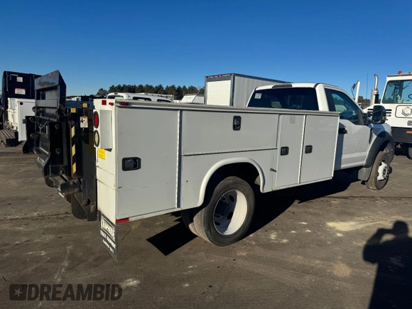 2017 Ford Super Duty F-450 DRW XL with VIN 1FDUF4GY3HEC11349, listed as a Copart auction lot 83480474 with 177,008 mi miles and Clean Title. Bid and sale history available at carsss.com. Image 4.