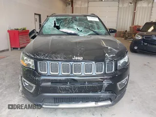 2019 Jeep Compass Limited with VIN 3C4NJDCB3KT646226, listed as a IAAI auction lot 42406026 with 34,494 mi miles and . Bid and sale history available at DreamBid. Image 6.