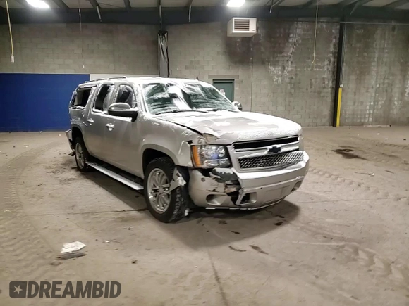 2008 Chevrolet Suburban LT w/3LT with VIN 3GNFK16378G134191, listed as a Copart auction lot 41344985 with 186,474 mi miles and Salvage Title. Bid and sale history available at carsss.com. Image 11.