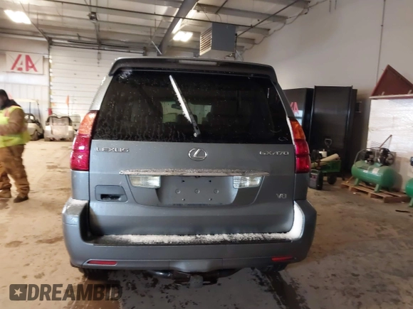 2004 Lexus GX 470 with VIN JTJBT20X540056639, listed as a IAAI auction lot 41744622 with 228,326 mi miles. Bid and sale history available at carsss.com. Image 16.