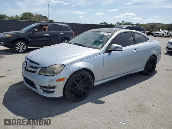2013 Mercedes-Benz C 250 with VIN WDDGJ4HB0DF995087, listed as a Copart auction lot 54379365 with 104,348 mi miles and Clean Title. Bid and sale history available at DreamBid. Image 1.