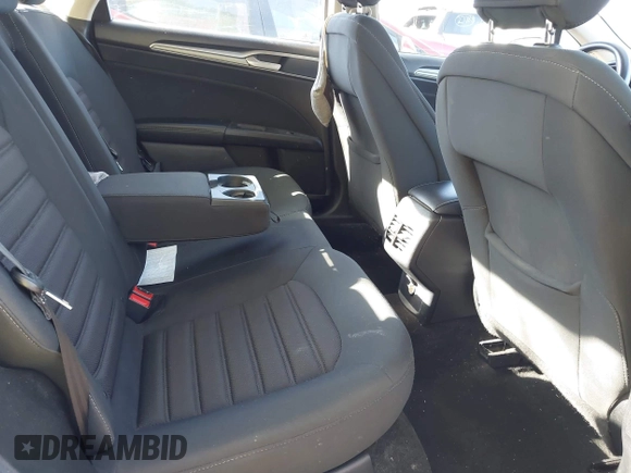 2019 Ford Fusion SE with VIN 3FA6P0HD0KR192915, listed as a IAAI auction lot 41980996 with 128,336 mi miles. Bid and sale history available at carsss.com. Image 8.