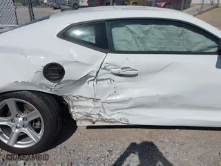 2019 Chevrolet Camaro 1LT with VIN 1G1FB1RS7K0108884, listed as a IAAI auction lot 41717182 with 45,820 mi miles. Bid and sale history available at carsss.com. Image 6.