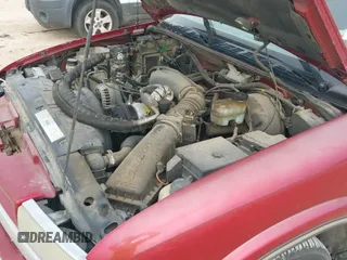 2001 Chevrolet Blazer LT with VIN 1GNCS13W112137572, listed as a IAAI auction lot 42233556 with 243,319 mi miles and . Bid and sale history available at DreamBid. Image 20.