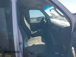 2006 Ford Econoline Cargo with VIN 1FTSE34L66HB03093, listed as a IAAI auction lot 41197550 with 310,863 mi miles. Bid and sale history available at carsss.com. Image 5.