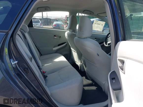 2015 Toyota Prius Four with VIN JTDKN3DUXF0432144, listed as a IAAI auction lot 41788839 with 126,462 mi miles. Bid and sale history available at carsss.com. Image 8.
