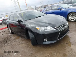 2014 Lexus ES 350 with VIN JTHBK1GG5E2091465, listed as a IAAI auction lot 41690238 with 145,677 mi miles. Bid and sale history available at carsss.com. Image 1.