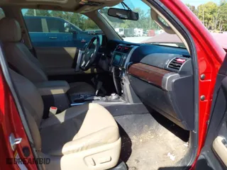 2015 Toyota 4Runner Limited with VIN JTEBU5JR2F5269387, listed as a IAAI auction lot 40661980 with 155,915 mi miles. Bid and sale history available at carsss.com. Image 5.