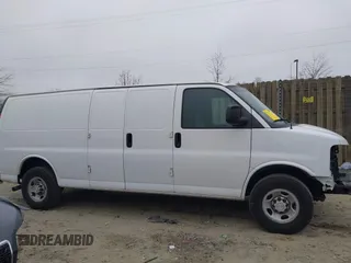 2020 Chevrolet Express Cargo Van with VIN 1GCWGBFP0L1138206, listed as a IAAI auction lot 41773760 with 94,272 mi miles. Bid and sale history available at carsss.com. Image 14.