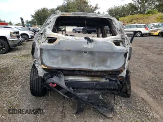 2014 Jeep Cherokee Trailhawk z VIN 1C4PJMBBXEW203063, wystawiony jako Copart lot #50887125 z przebiegiem Nie podano mil oraz Nie do naprawy • Non repairable. Historia ofert i sprzedaży dostępna na DreamBid. Obrazek 6.