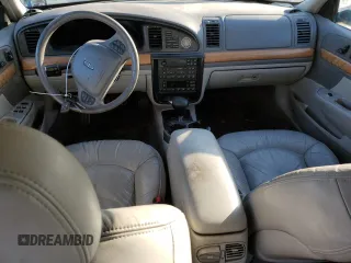 2001 Lincoln Continental with VIN 1LNHM97V81Y730413, listed as a Copart auction lot 46243515 with 213,283 mi miles and Clean Title. Bid and sale history available at carsss.com. Image 8.