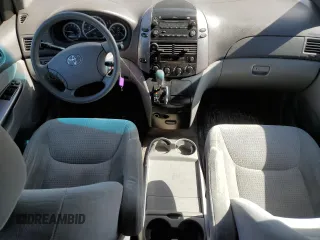 2010 Toyota Sienna with VIN 5TDZK4CC2AS303424, listed as a Copart auction lot 52880635 with 247,596 mi miles and Salvage Title. Bid and sale history available at DreamBid. Image 8.