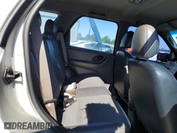 2002 Ford Escape XLS Choice with VIN 1FMYU01142KD48997, listed as a Copart auction lot 53340815 with 172,235 mi miles and Salvage title. Bid and sale history available at DreamBid. Image 11.