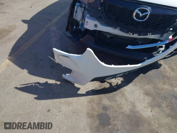 2015 Mazda CX-5 Grand Touring with VIN JM3KE4DY5F0526335, listed as a IAAI auction lot 41756046 with 1 mi miles. Bid and sale history available at carsss.com. Image 6.