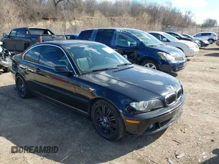 2006 BMW 3 Series 325Ci z VIN WBABV13456JT24513, wystawiony jako IAAI lot #41886943 z przebiegiem 114 270 mil mil oraz . Historia ofert i sprzedaży dostępna na DreamBid. Obrazek 1.