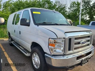 2014 Ford Econoline Cargo Commercial z VIN 1FTNE2EW0EDA95532, wystawiony jako IAAI lot #42442160 z przebiegiem 140 667 mil mil oraz . Historia ofert i sprzedaży dostępna na DreamBid. Obrazek 17.