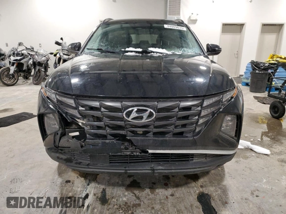 2022 Hyundai Tucson Preferred z VIN KM8JBCAE4NU071403, wystawiony jako Copart lot #44009635 z przebiegiem 150 355 mil mil oraz Szkody całkowita. Historia ofert i sprzedaży dostępna na DreamBid. Obrazek 5.