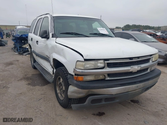 2003 Chevrolet Tahoe LS with VIN 1GNEC13V73R170941, listed as a IAAI auction lot 41088469 with 336,168 mi miles. Bid and sale history available at carsss.com. Image 1.