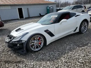 2016 Chevrolet Corvette Z06 3LZ with VIN 1G1YU2D67G5605043, listed as a Copart auction lot 46033445 with 0 mi miles and Salvage Title. Bid and sale history available at carsss.com. Image 1.
