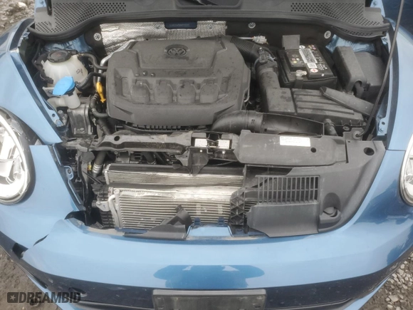 2019 Volkswagen Beetle S with VIN 3VWFD7AT5KM713232, listed as a Copart auction lot 85646194 with 36,942 mi miles and Salvage Title. Bid and sale history available at carsss.com. Image 11.