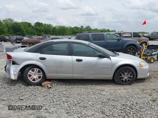2004 Dodge Stratus SE z VIN 1B3EL36X74N266922, wystawiony jako IAAI lot #42092693 z przebiegiem 183 185 mil mil oraz . Historia ofert i sprzedaży dostępna na DreamBid. Obrazek 14.