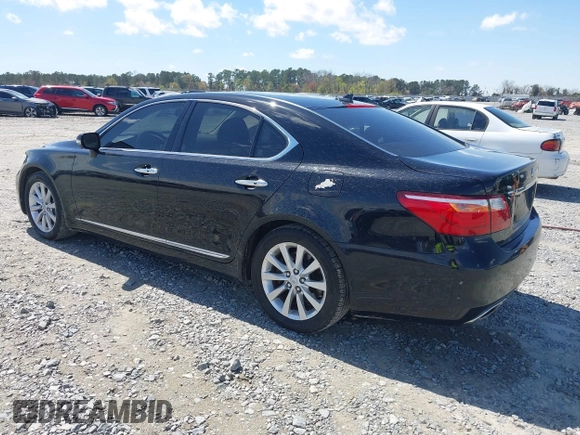 2011 Lexus LS 460 z VIN JTHCL5EF3B5010315, wystawiony jako IAAI lot #41842776 z przebiegiem 91 938 mil mil oraz . Historia ofert i sprzedaży dostępna na DreamBid. Obrazek 3.