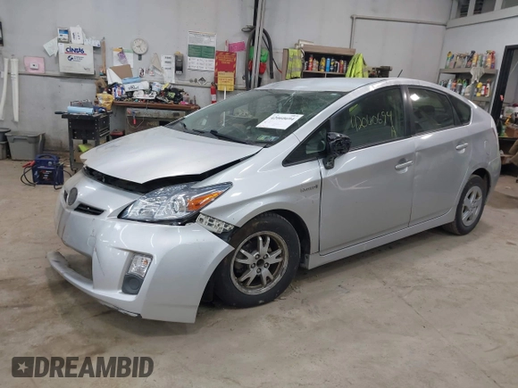 2011 Toyota Prius I with VIN JTDKN3DUXB5339914, listed as a IAAI auction lot 42060694 with 207,481 mi miles. Bid and sale history available at carsss.com. Image 2.