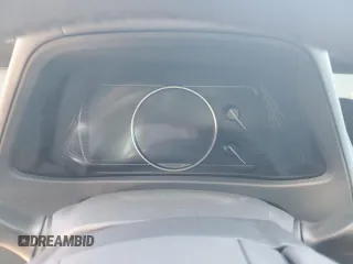 2024 Lexus UX 250h Premium z VIN JTHP9JBH0R2079022, wystawiony jako Copart lot #80049064 z przebiegiem Nie podano mil oraz Szkoda całkowita • Salvage title. Historia ofert i sprzedaży dostępna na DreamBid. Obrazek 9.